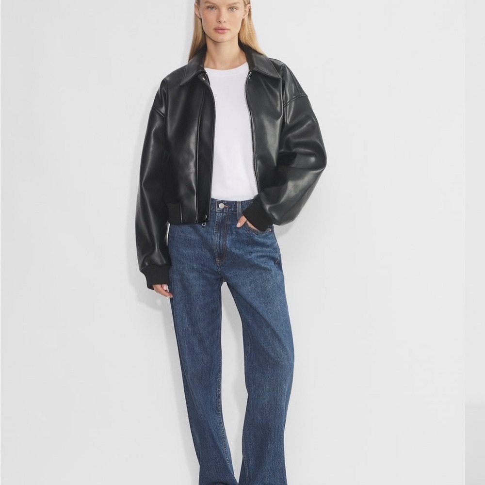 Women’s Lo-Rise Baggy Jeans